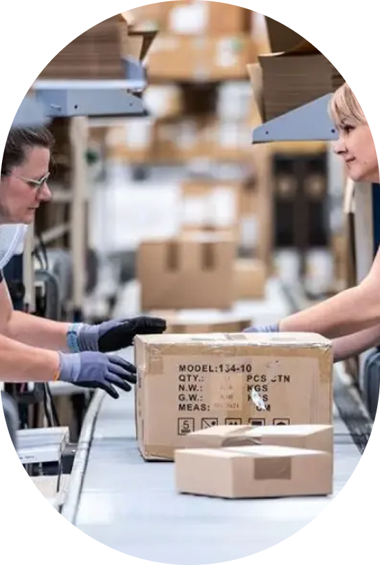 eet-workers-warehouse